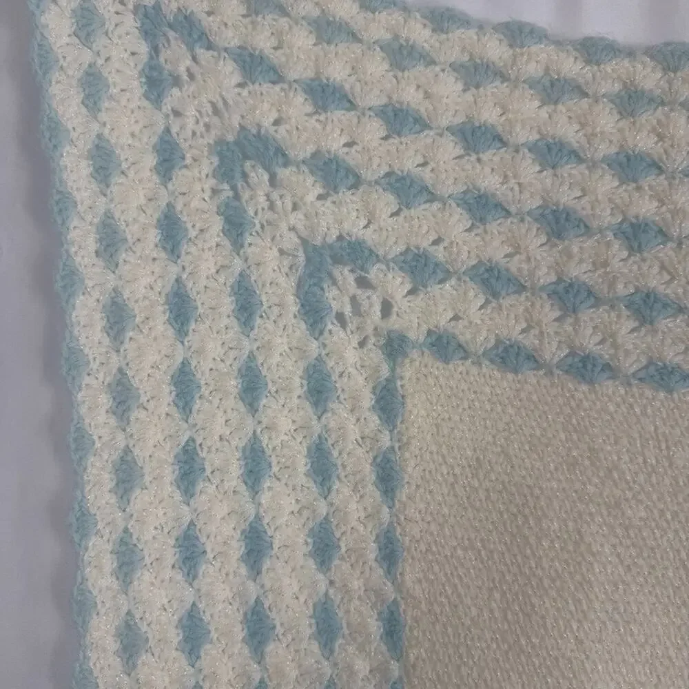 Handmade 3D Baby Blanket Blue White Clown 37